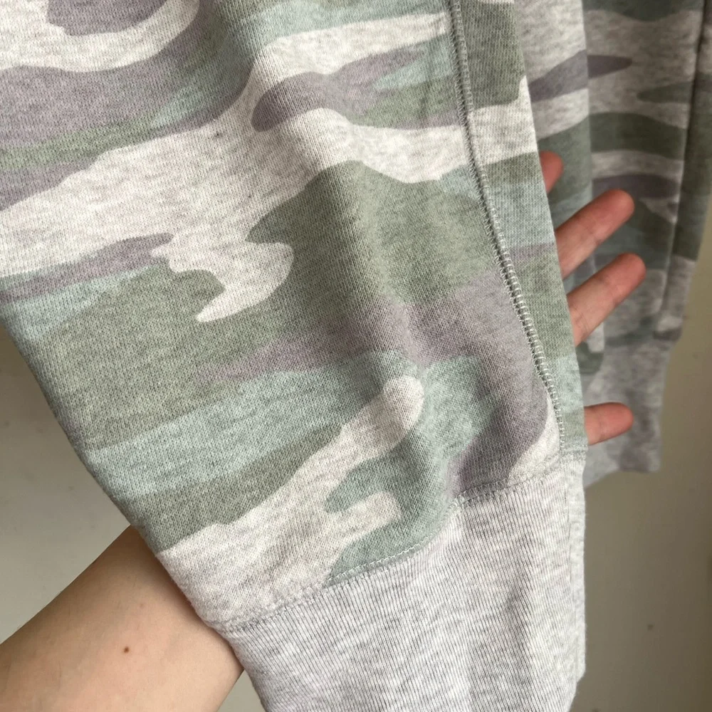 Aerie Camo Drawstring Joggers - Picture 6 of 7